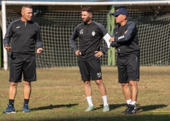 Zgjidhet trajneri i ri i Tiranës