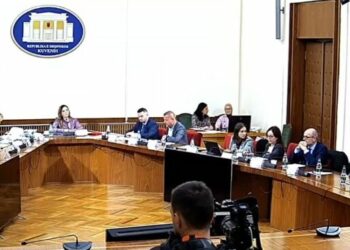 Sterilizimi/ Beqaj debate të forta me Vokshin