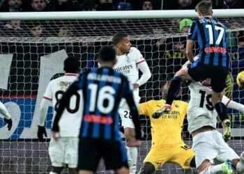 Atalanta triumfon dhe nxjerr Milanin nga gara për titull