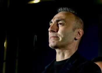 Artan Grubi tërhiqet pas shpalljes non grata