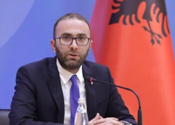 PD kërkon interpelancë me Ramën për pagesën 110 mln euro ndaj Becchetti