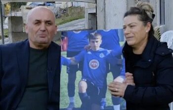 “Këtu më kini, si dikur”/ Letra prekëse e prindërve të Martin Canit