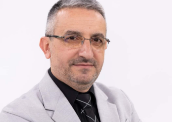 Ndërron jetë në moshë të re gazetari i njohur shqiptar, Zijadin Gashi