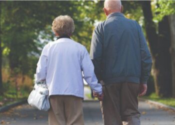 Pensionistët shqiptarë, grupi më i palumtur sipas Indeksit Global