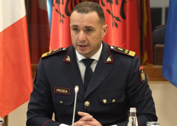 Shpëtuan 75-vjeçarin nga mbytja në Shkodër, Proda mesazh dy efektivëve