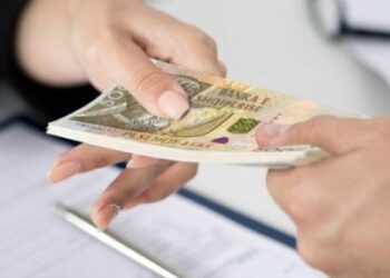 Qeveria premtoi rritje të pagës mesatare, Shqipëria ende mbetet e fundit në rajon