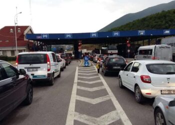 Rritje e fluksit të emigrantëve në porte dhe pikat kufitare