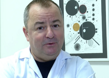 Kujdes alkoolin! Mjekët këshillojnë maturi në konsum