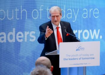 Berisha thirrje të rinjve: Në 11 maj të trimfojmë mbi të keqen