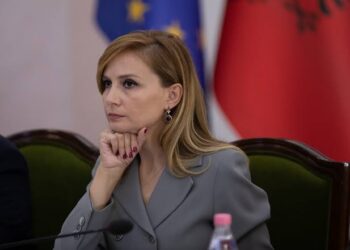 Tabaku për nismën e PS: Falja e gjobave legalizon informalitetin