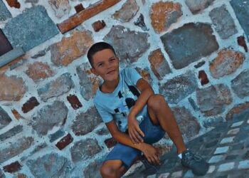 Vdekja e 12-vjeçarit nga Maliqi, i mituri përcillet sot për në banesën e fundit