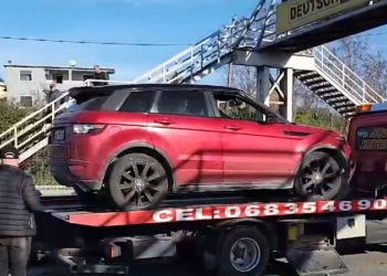 Aksidente në autostradën Durrës-Tiranë, 5 automjete të përfshira