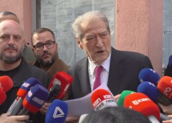 Berisha: Në SPAK gjeta Veliajn dhe raftet me 130 milionë euro të inceneratorit