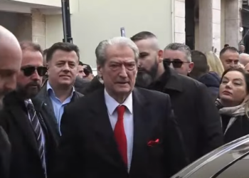 Berisha paraqitet në SPAK, qytetarët e mbështesin