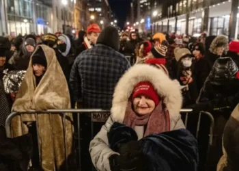 Mbështetësit e Trump mbushin rrugët e Uashingtonit për ceremoninë e inaugurimit