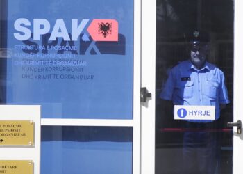 “Toyota Auris”/ SPAK ndan dosjen, përmenden prokurorë dhe gjyqtarë