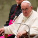 Papa Françesku në gjendje të rënduar, mjekët konfirmojnë infeksion në mushkëri
