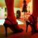 Kthyen apartamentin në “fole” prostitucioni, në kërkim dy tutoret