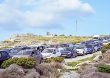 Lëkundje të forta në Greqi, rritet frika për një vullkan