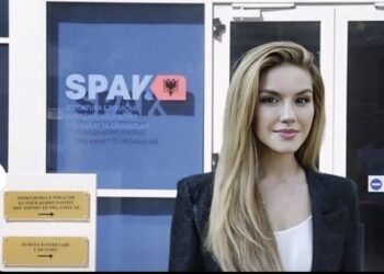 GJKKO jep vendimin! Nuk i kthen sendet personale Ajola Xoxës