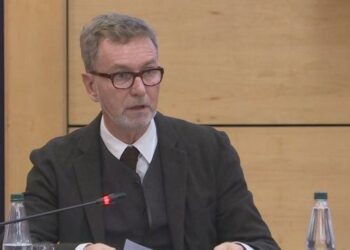 Task-forca për zgjedhjet/ Ambasadori i BE kundër Ramës