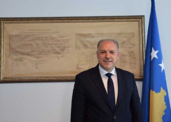 Arrestohet ministri i qeverisë Kurti, bashkë me djalin e tij