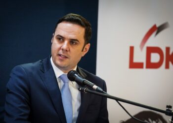 Lumir Abdixhiku reagon pas rezultatit të zgjedhjeve në Kosovë