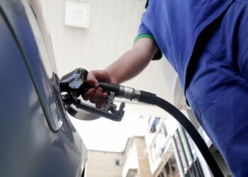 Mallrat e akcizës/ Nafta, birra dhe kafeja shënojnë rritje të pazakontë në janar