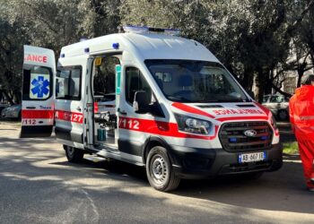 Adoleshenti plagos me thikë 45-vjeçarin në Tropojë