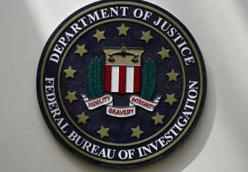 FBI heton sulmet ndaj Teslës, çfarë cilësoi Trump