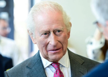 Mbreti Charles III shtrohet në spital, çfarë pësoi