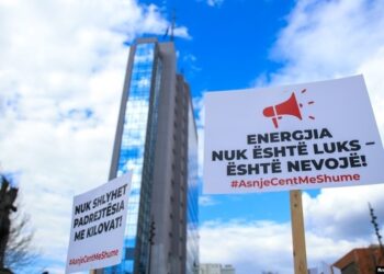 Kosovë / ZRRE miraton tarifat e reja të energjisë elektrike