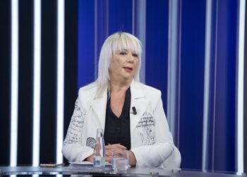 Agaçi ushtron presion ndaj gjyqtarëve, Kalaja: Surreli, tokë shtetërore e grabitur