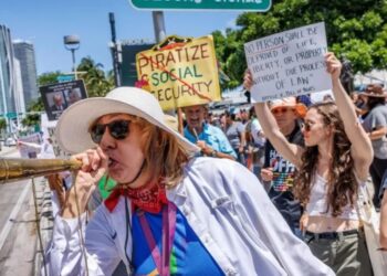 Protestat kundër Trump shpërthejnë në disa qytete amerikane