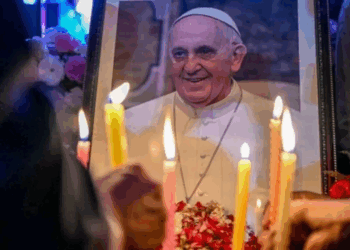 Italia shpall 5 ditë zie kombëtare për ndarjen nga jeta të Papa Françeskut