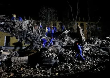 Kievi goditet nga sulmi rus me raketa dhe dron, 9  viktima