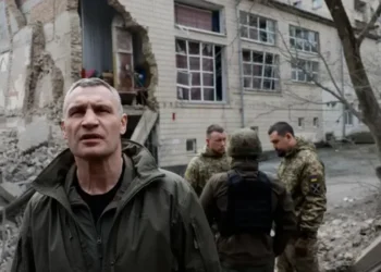 Kryebashkiaku i Kievit: Ukraina mund të dorëzojë territor për paqe me Rusinë