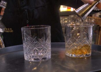 OBSH: 1 në 4 të rinj në Europë pijnë alkool, 2100 jetë të humbura çdo ditë