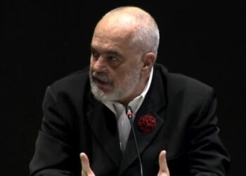 12 dështime në 12 vite