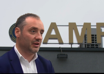 Pezullohet nga detyra Drejtori i Përgjithshëm i AMP, për çfarë akuzohet
