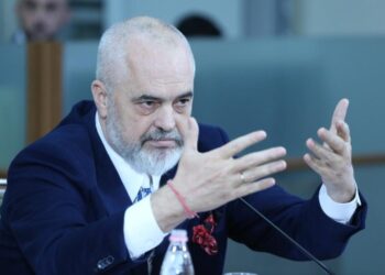 “Ju hedhsha në incenerator!”/ Sipas Ramës, milionat janë projeksione për 35 vjet