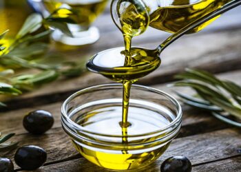 Vaji i ullirit mbetet sërish stok, eksportet bien 75% për periudhën janar-mars