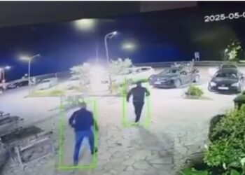 Kanosën me armë vëllezërit e kandidates së PS, në kërkim 2 persona në Lezhë