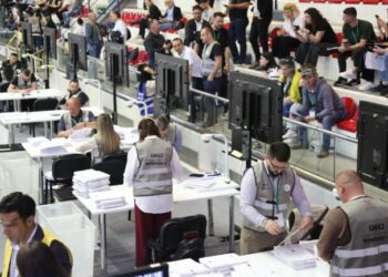 Zgjedhjet Parlamentare / Deri në orën 11:00 janë numëruar 1819 kuti, PS në avantazh