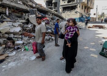 Mbi 62 të vrarë nga sulmet, banorët po vdesin nga uria në Gaza