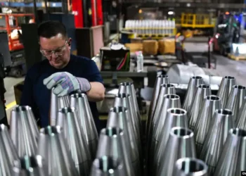 Brukseli prezanton planin prej 150 mld eurosh për forcimin e kapaciteteve mbrojtëse