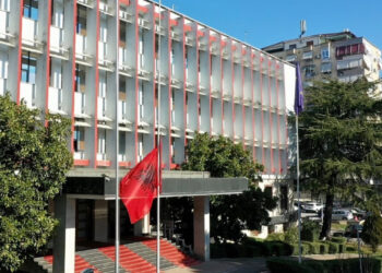 “Aktualisht janë evidentuar pesë shqiptarë në Izrael”/ Ministria e Jashtme: Jemi në kontakt me ta