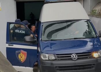 U martua me të miturën rome dhe u bë me fëmijë, gjykata jep vendimin për 21-vjeçarin