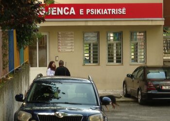 Shëndeti mendor, OBSH jep alarmin: 17% e popullsisë përballet me çrregullime psikike