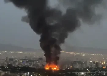 Kina evakuon qytetarë nga Irani dhe Izraeli